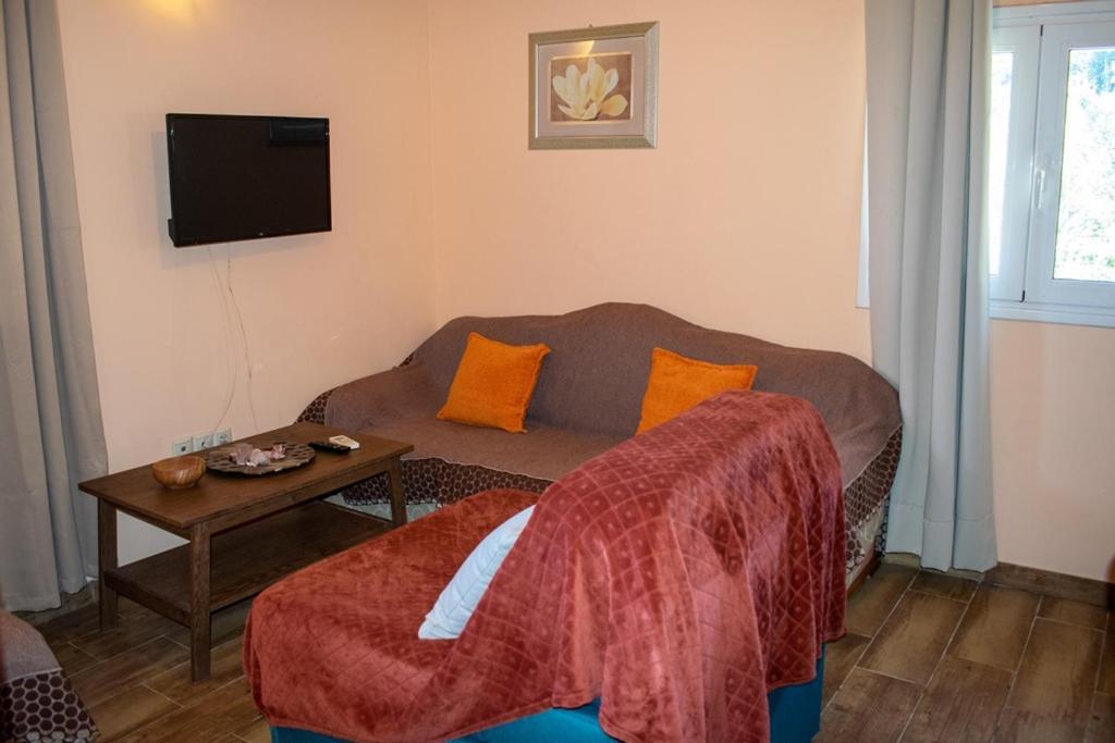 Takis & Eirini Family Apartments Perama  Exteriér fotografie